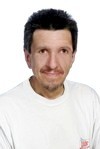Szak�ll S�ndor �gyvezet� - Tulajdonos